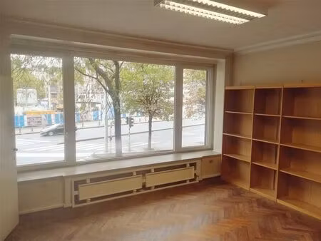 bureaux à vendre à place bara 22 anderlecht (vbe30661)