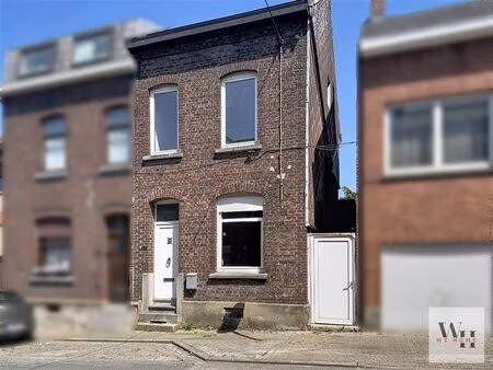 maison à vendre à saint jacques 109 mont-sur-marchienne (rbw10958)