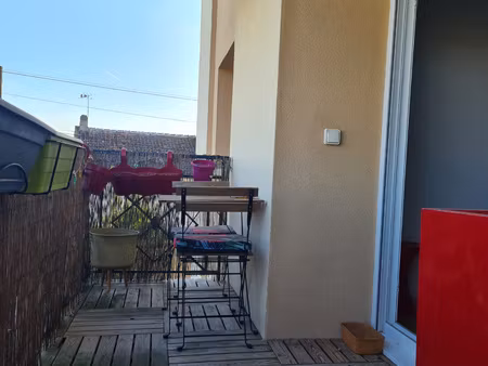 situé à orvilliers (hameau de favière) appartement 2 pièces