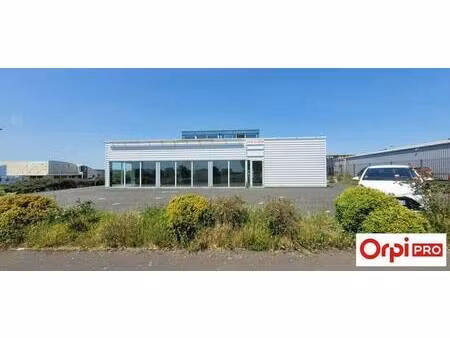 location commerce binic etables sur mer 22520 114m²