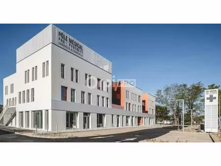 vente commerce pau 64000 169m²
