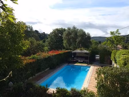location maison 4 pièces 150 m² à salernes (83690)