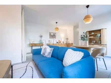appartement t3 et son jardin d'hiver