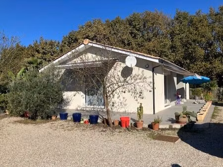 au coeur d'un jardin paysagé maison 3 chambres possibilité 4 à 15 minutes de l'océan