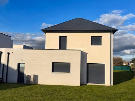 vente maison à ifs (14123) : à vendre / 123m² ifs