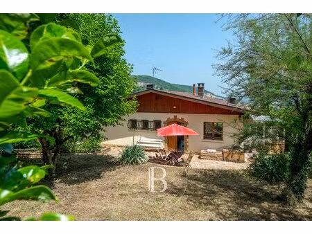 saint-romain-au-mont-d'or - maison sans vis-à-vis d'environ 142 m² - terrain avec vue de 1