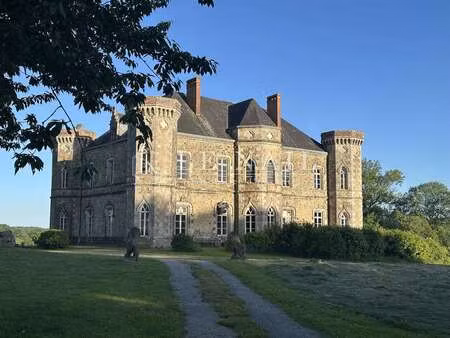 vente demeure d'exception aux epesses (85590) : à vendre / 668m² les epesses