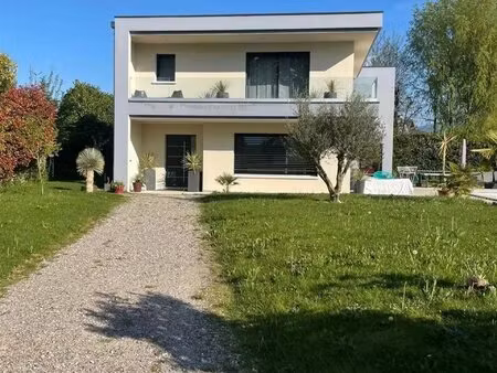 chens-sur-léman - villa avec piscine - terrain 1 248 m² - 4 chambres