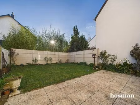 charmante maison de 112 30m2 avec jardin clos exposé sud et garage - secteur la...