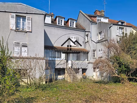 grande maison de caractère de 200 m2 idéale famille ou act