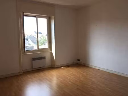 location appartement t1 à saint-brieuc (22000) : à louer t1 / 28m² saint-brieuc