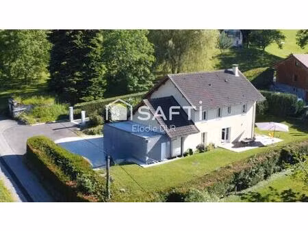 maison 8 pièces à vendre à le montcel