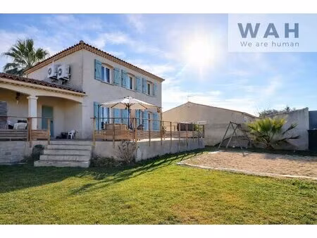 villa 6 pièces sur terrain de 600m2 - saint-laurent-d'aigouze