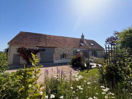 charmante longère rénovée avec vie de plain pied