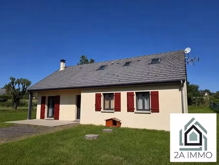 maison familiale 5 chambres avec terrain clos de 1 007 m² à sa