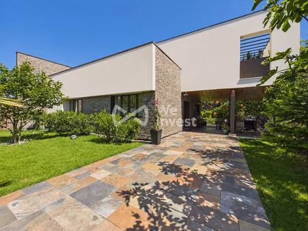 vente villa 9 pièces