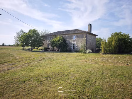 maison au coeur de 7 000 m2