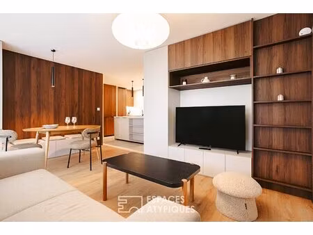 appartement rénové de standing à 300 mètres du vieux-port