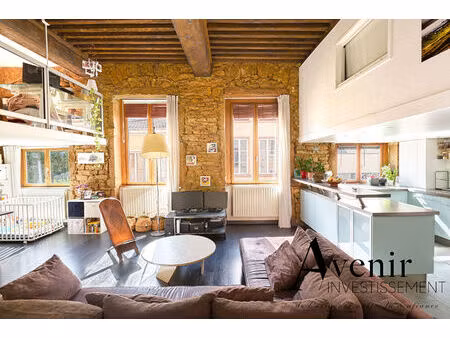 lyon 4ème croix rousse - appartement au charme canut t3/4 de 96m2