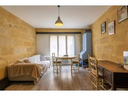 appartement 3 pièces de 64 m² à vendre à saint-andré-de-cubzac – hyper-centre