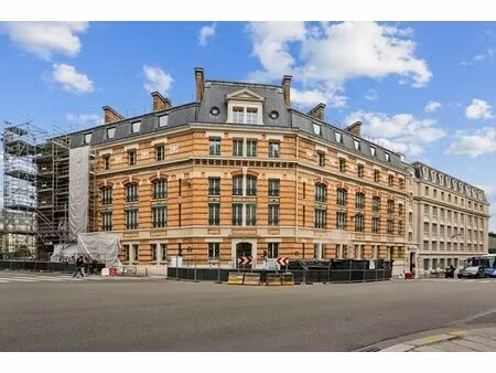 location bureau paris 75008 1000m² à 4003m²