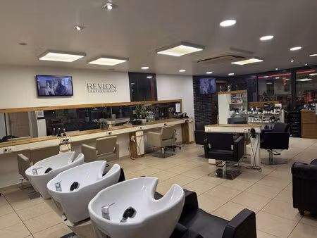 nice - saint isidore - salon de coiffure mixte / barber en centre commercial