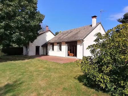 tres proche le neubourg