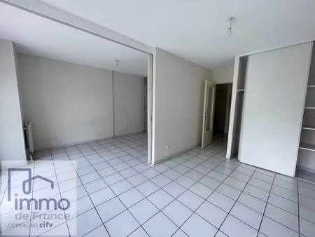 appartement 2 pièces 37.2 m² saint-martin-d'hères