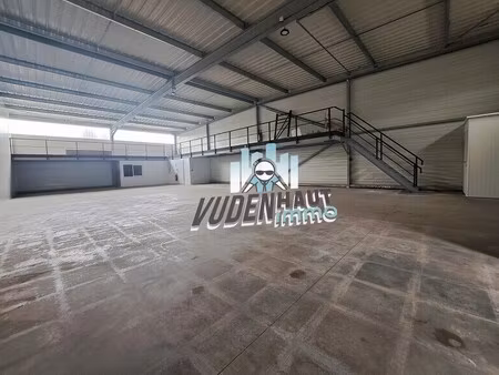 location local d’activités montrabé 31850 1158m²