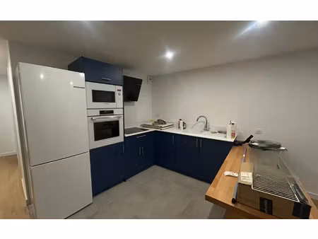 location appartement  m² t-1 à rumilly  815 €