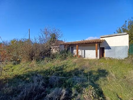 terrain 1275m² avec dépendances