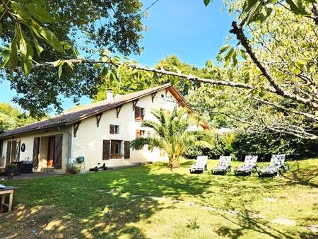 vente maison 10 pièces 240 m² montfort-en-chalosse (40380)
