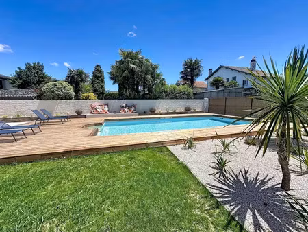 vente villa 5 pièces 202 m² à billere (64140)  580 000 €