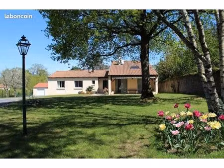 maison 6 pièces 168 m²