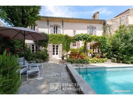 maison 6 pièces 202 m²