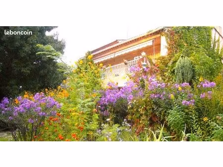 maison de charme à aix-en-provence | proche centre-ville et commerces | terrasse  jardin e