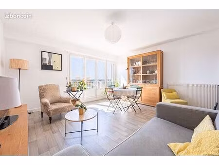 appartement 2 pièces 57 m²