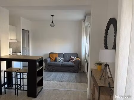 vaste studio au cœur de victor hugo