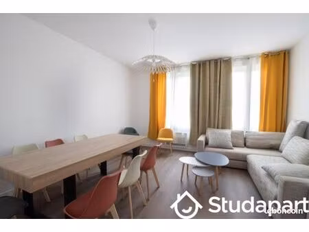 chambre 1 pièce 16 m²