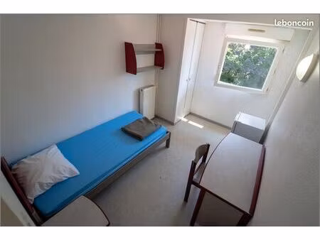 chambre meublée dans foyer convivial – stiring-wendel
