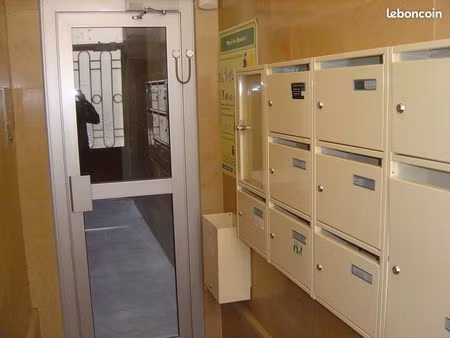 appartement deux pièces très clair
