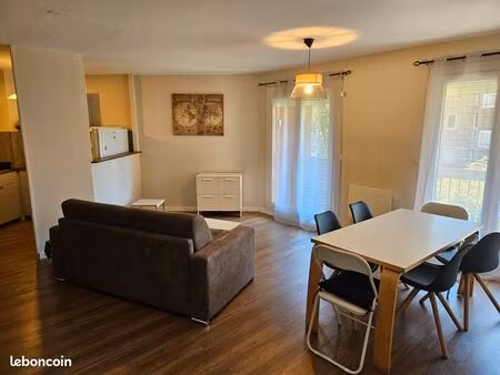 location meublé appartement t2 49m2