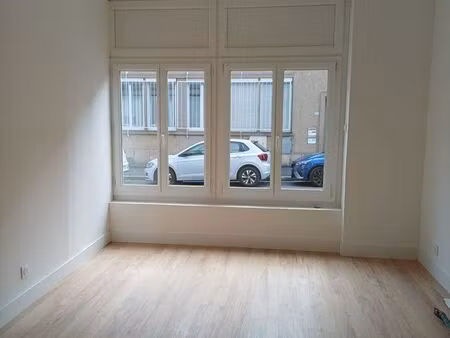 appartement entièrement rénové / centre-ville de vire