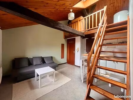 studio 1 pièce 26 m²