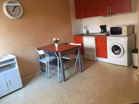 studio 23m² proche facs