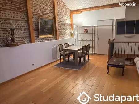chambre 1 pièce 22 m²