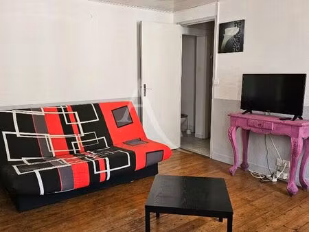 studio 1 pièce 25 m²
