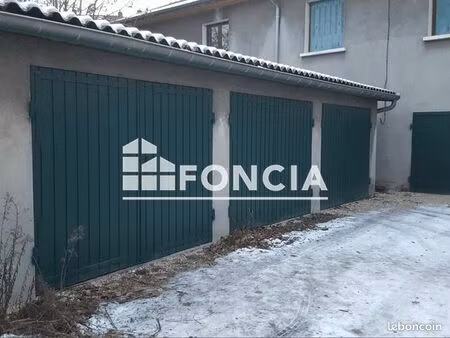 parking 15 m² le pont de claix