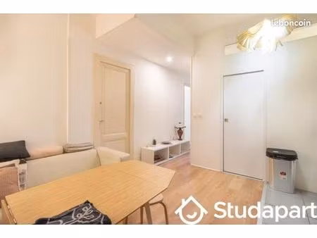 chambre 1 pièce 10 m²