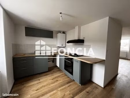 appartement 3 pièces 63 m²